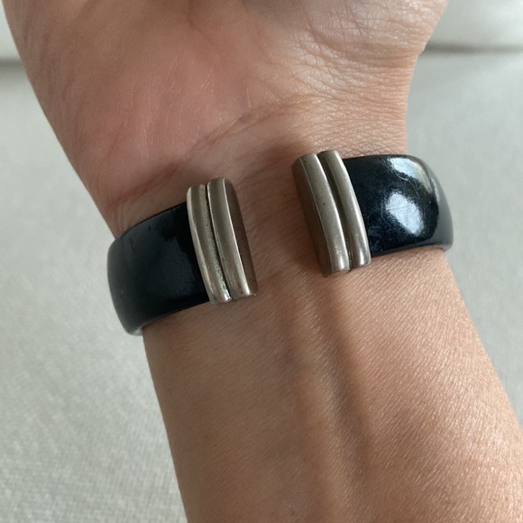 Vintage Studio L Quartz Bracelet Style Wristwatch Time Piece - Picture 2 of 7